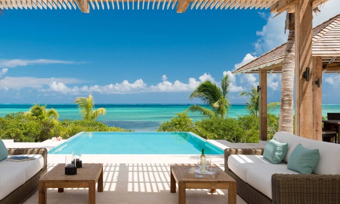 Providenciales House | TC Villas -Castaway -Luxury Beachfront for Extended Families & Groups