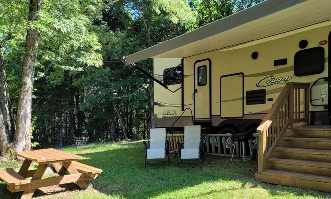 Tellico Plains House | Tellico RV at the bottom of the Cherohala Skyway