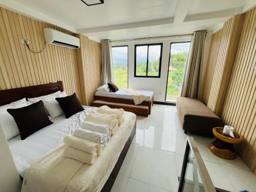 San Juan House | Tequila Sunrise Elyu
