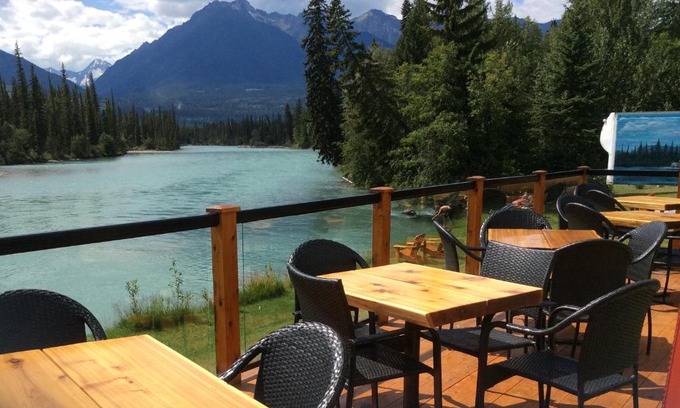 Tete Jaune Cache Cabin | Tete Jaune Lodge