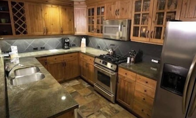 Teton Village Hotel | Teton Club Resort & Spa, Hot Tub, Pool, Fireplace, Ski!