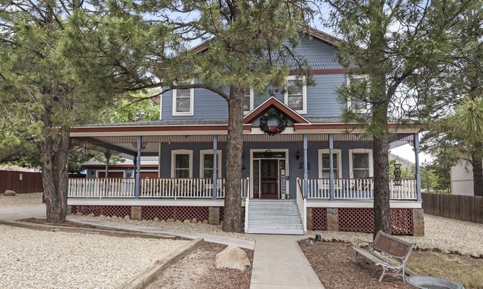 Swiss Manor House | That awesome 3B & 3BA with mtn views!