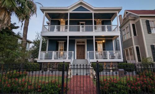 Galveston Hotel | The 1890 Freeman House