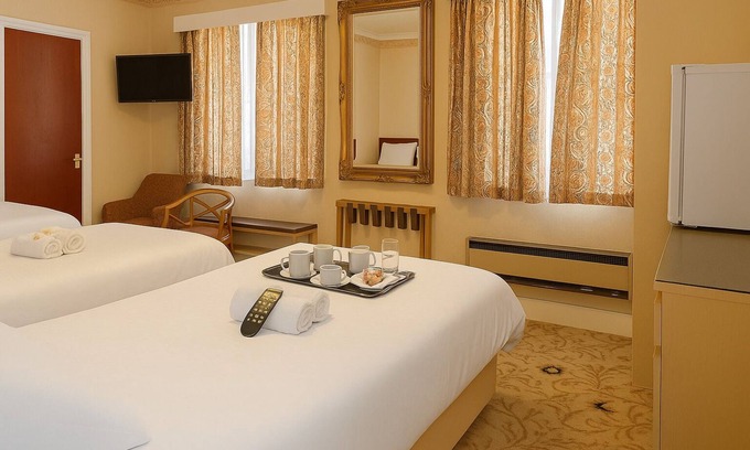 Shanklin Hotel | The Amara Inn