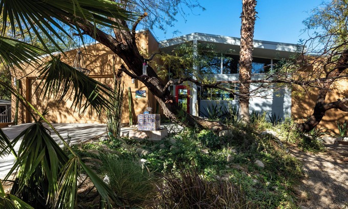 Desert Hot Springs House | The Bellini Pool Haus Magical Oasis in the Desert