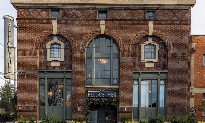 Tyler Park Apartment | The Bellwether Hotel