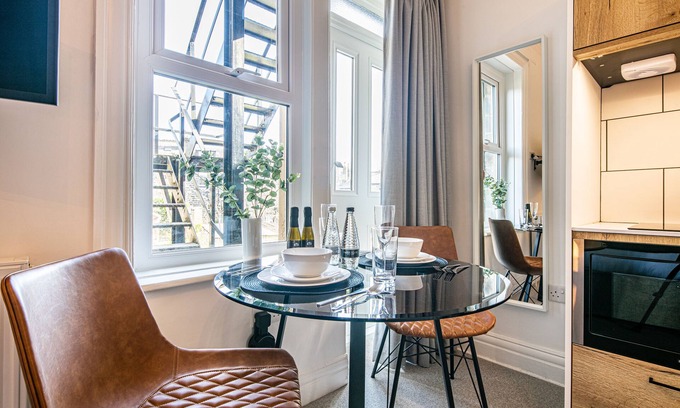 Harrogate House | The Belmont Apart Hotel - Harrogate Stays