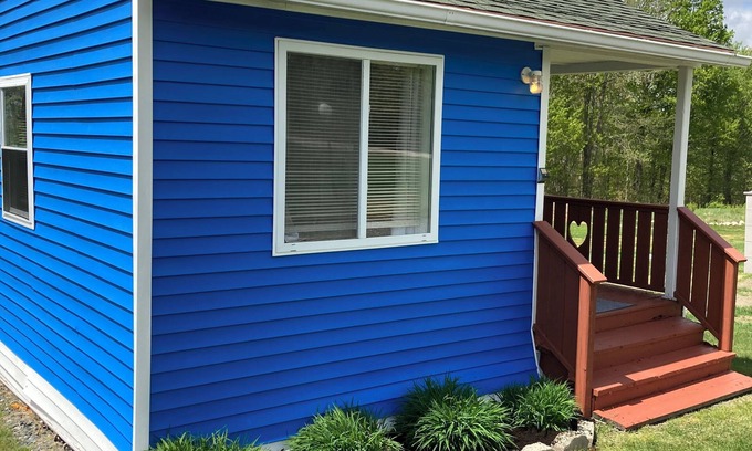 Ellsworth Cottage | The Blue Cottage@ Twin Hills Cottages