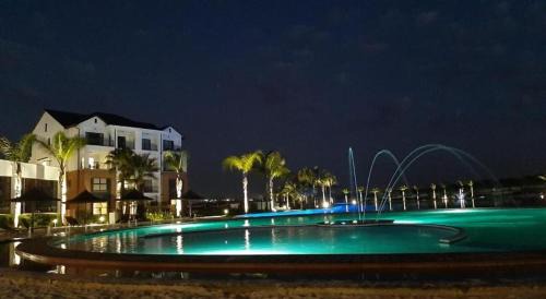 Tshwane Apartment | The Blyde Crystal Lagoon One Bedroom Apartment