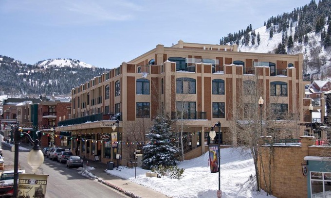 Downtown Park City Apartment | The Caledonian by All Seasons Resort Lodging