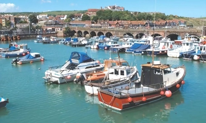 Folkestone Hotel | The Carlton Hotel