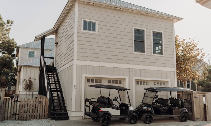 Eufaula House | The Cart House Sleeps 21 2 Homes Golf Carts