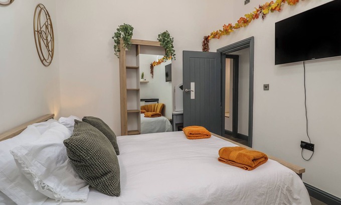 Chester Cottage | The Cloud Apartment 2