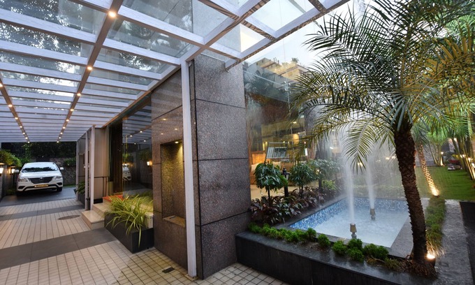 Taltala Hotel | The Corporate