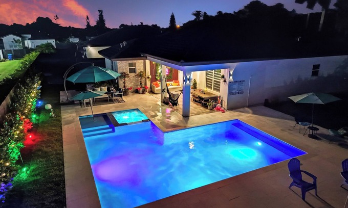 Homestead House | THE COZY PALM HOUSE for rent 4-bedroom, Homestead, Florida