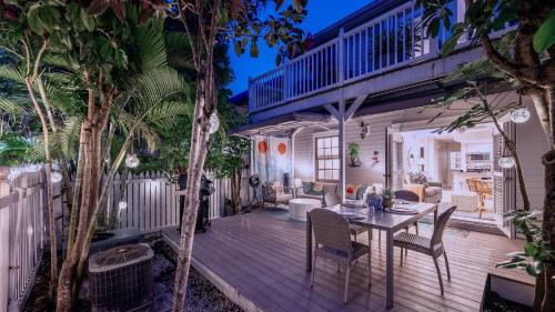 Truman Annex House | The Cozy Starfish by Last Key Realty