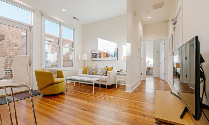 Downtown Asheville Apartment | The Daily Condo 201