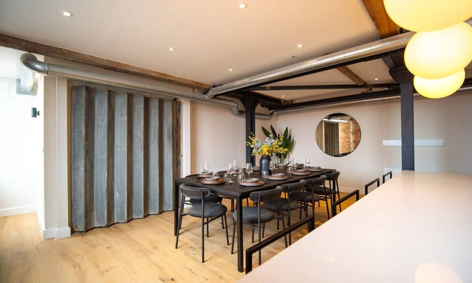 Manchester City Centre Apartment | The Depot by The Jacksonheim Boutique