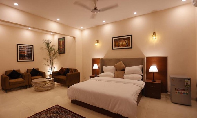 Clifton Hotel | The Elet Signature Boutique Hotel