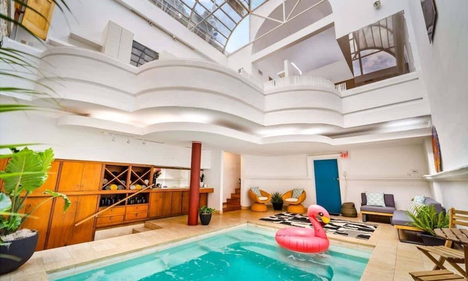 Downtown Austin House | The Graeber | Historic Mansion + Indoor Pool