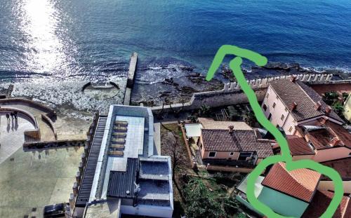 Novigrad Apartment | The Green house - 20m from the beach