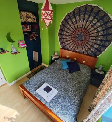 Roscoe House | The Green Room Homestay