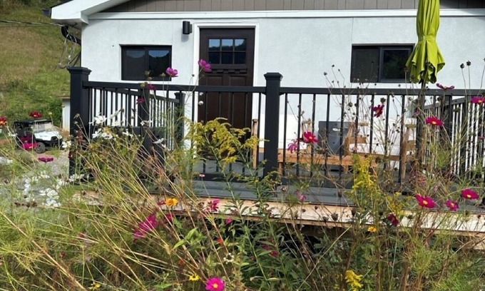 Leicester House | The Guesthouse at Durrant Farms