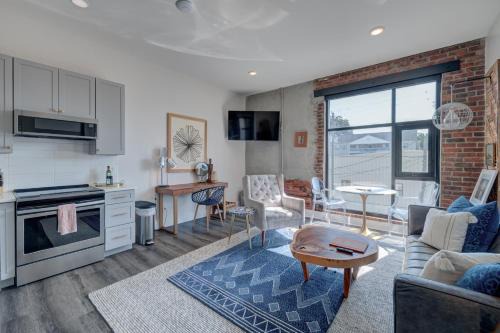 River District Apartment | The Hive 204 Sweeter