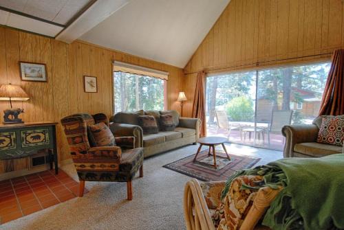 Tahoe Vista House | The Jack McCarthy Cabin