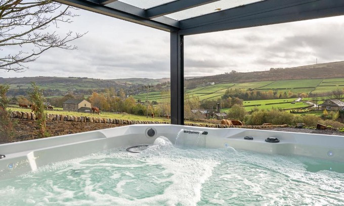 Stanbury House | The Lee