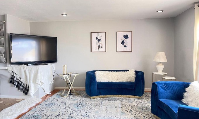 Pueblo Apartment | The Lexington Home