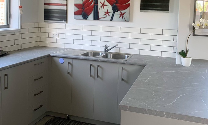 Sebastopol House | The little house - pet friendly.