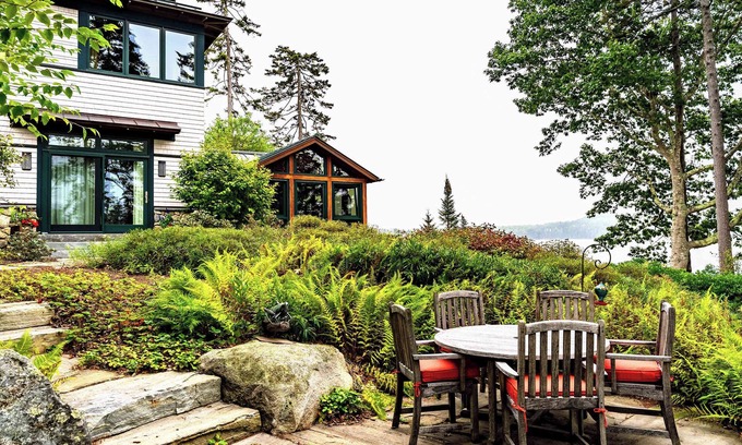Friendship House | The Lodge at Seaside in Friendship