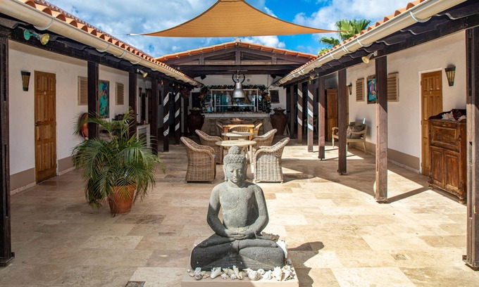 Playa Bed & Breakfast | The Lodge Bonaire