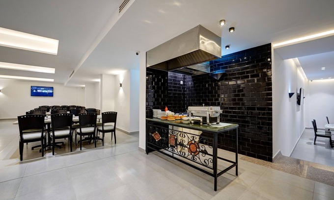 Aqaba Hotel | The Loft By FHM