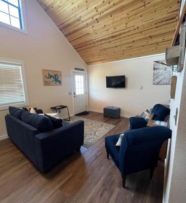 Canyon Lake House | The Lonesome Dove Lake Cabin
