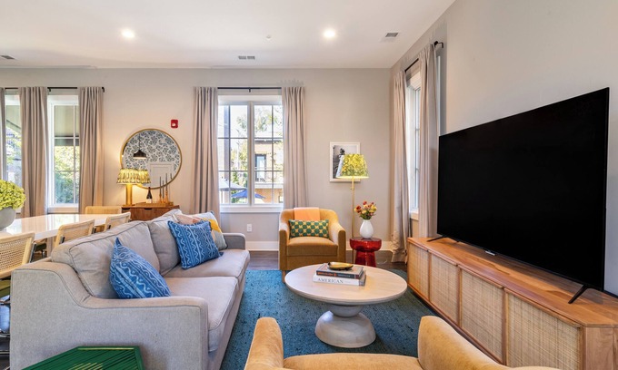 Germantown Apartment | The Magnolia #11 by AvantStay | 5 Mins to Downtown