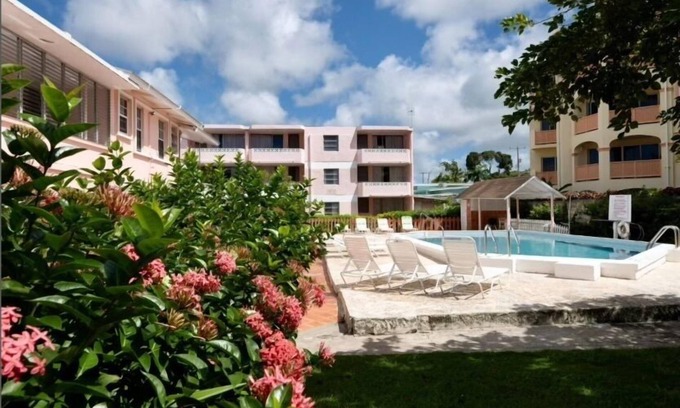 Dover Apartment | The Monteray Hotel
