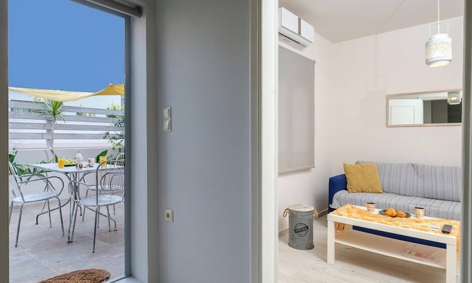 Heraklion Apartment | The Museum View Suite