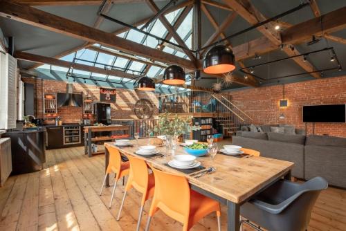 Martlesham Heath House | The Old Warehouse