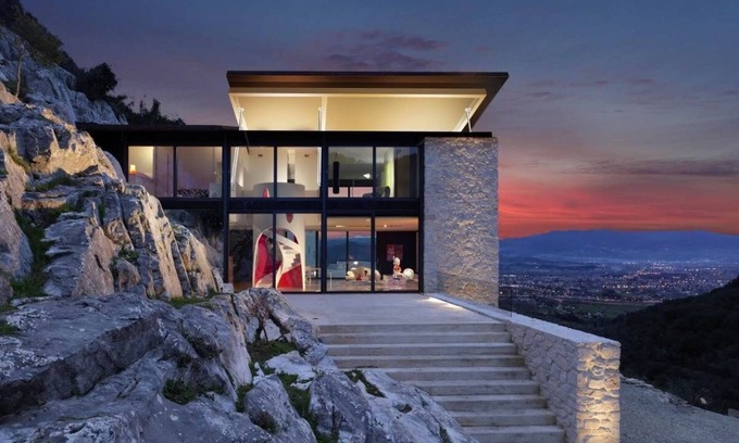 Vicopelago Villa | THE ONLY HOUSE IN THE WORLD WITH OPENABLE ROOF. Villa and Guest House with Pool