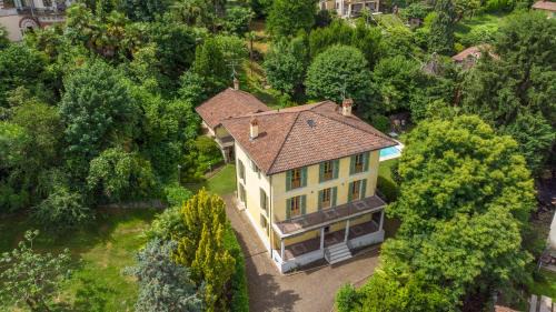 Stresa House | The Ortensia, our Room with Lake View, Spacious Park-Facing Balcony and Private External Bathroom at the Villa Isabella Stresa