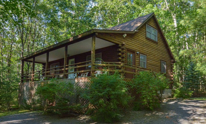 Swanton House | The Pines | Log Home, Wooded Setting!