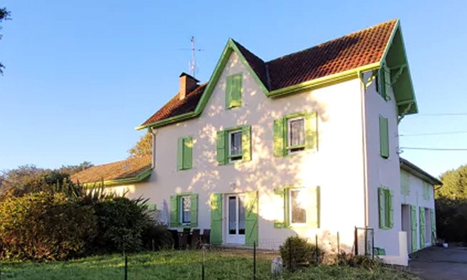 Saubrigues House | The Pintouquet offers you the calm of the countryside