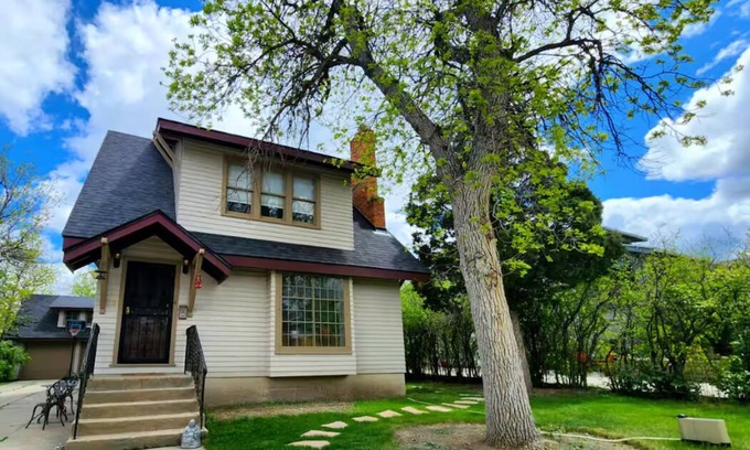 Casper House | The Quad Haven & Loft