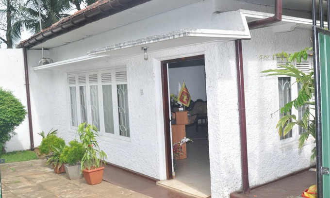 Kandy House | The Rock Bunglow