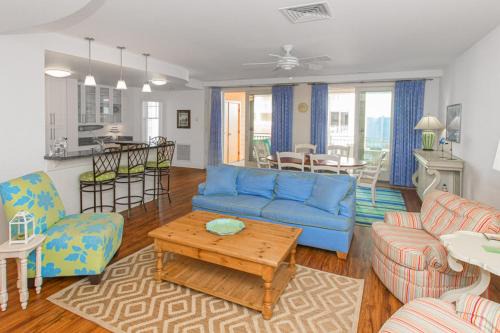 Sandbridge Apartment | The Sanctuary - Summer Daze B212