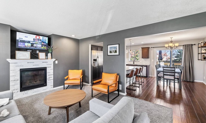 Waukee House | The Silverbirch Escape Modern Comfort Meets Midwest Luxury