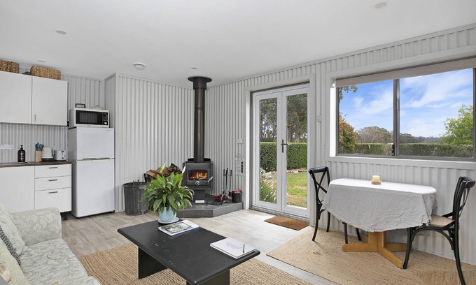 Moss Vale House | The Stables ~ Peace, Tranquility, Nature, Horses.