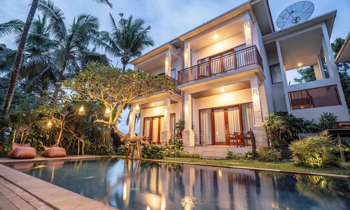 Ubud City-Centre Hotel | The Suarsena Escape